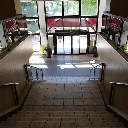 Le 1 Min , Piscine , Terrasse * Cannes