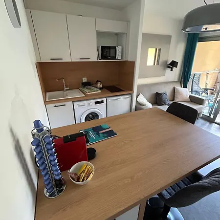 Le 1 Min , Piscine , Terrasse Cannes